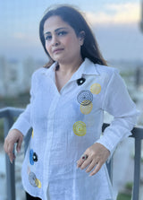 Linen top with handwork